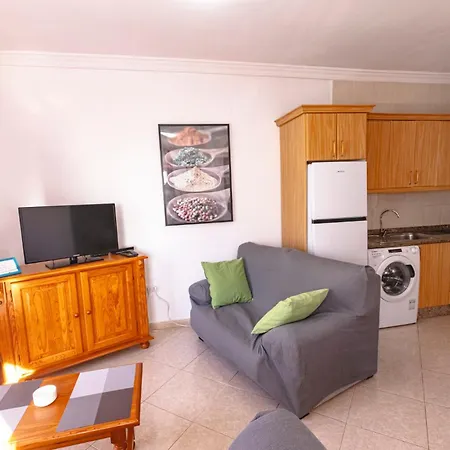 Junto La Playa Apartmán *