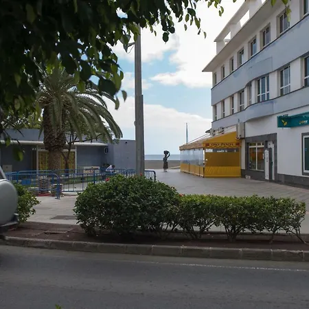 Junto La Playa Lägenhet
