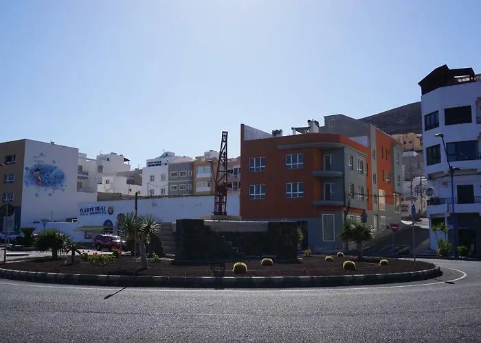 Junto La Playa Gran Tarajal